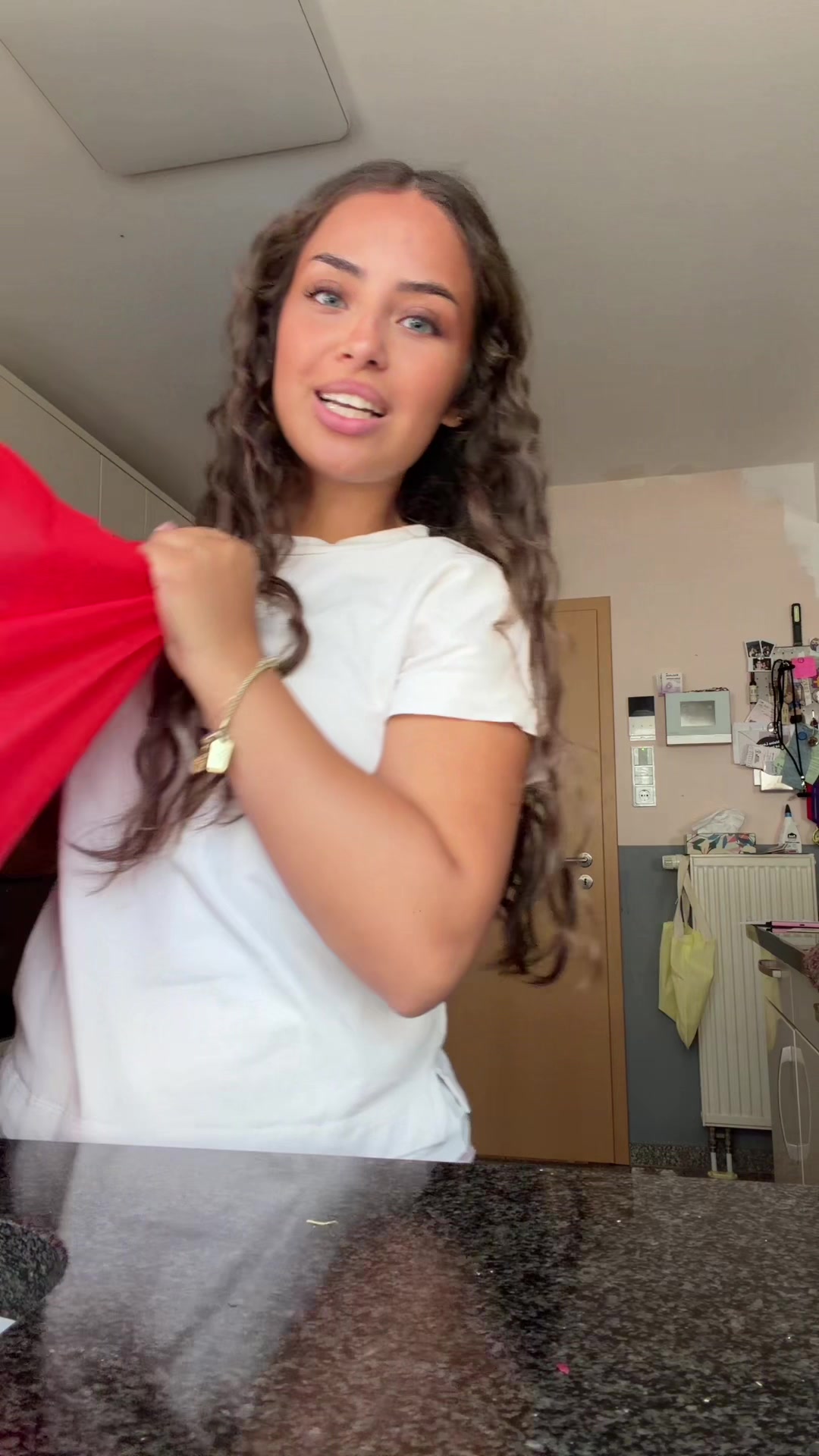 @_luana_ktz