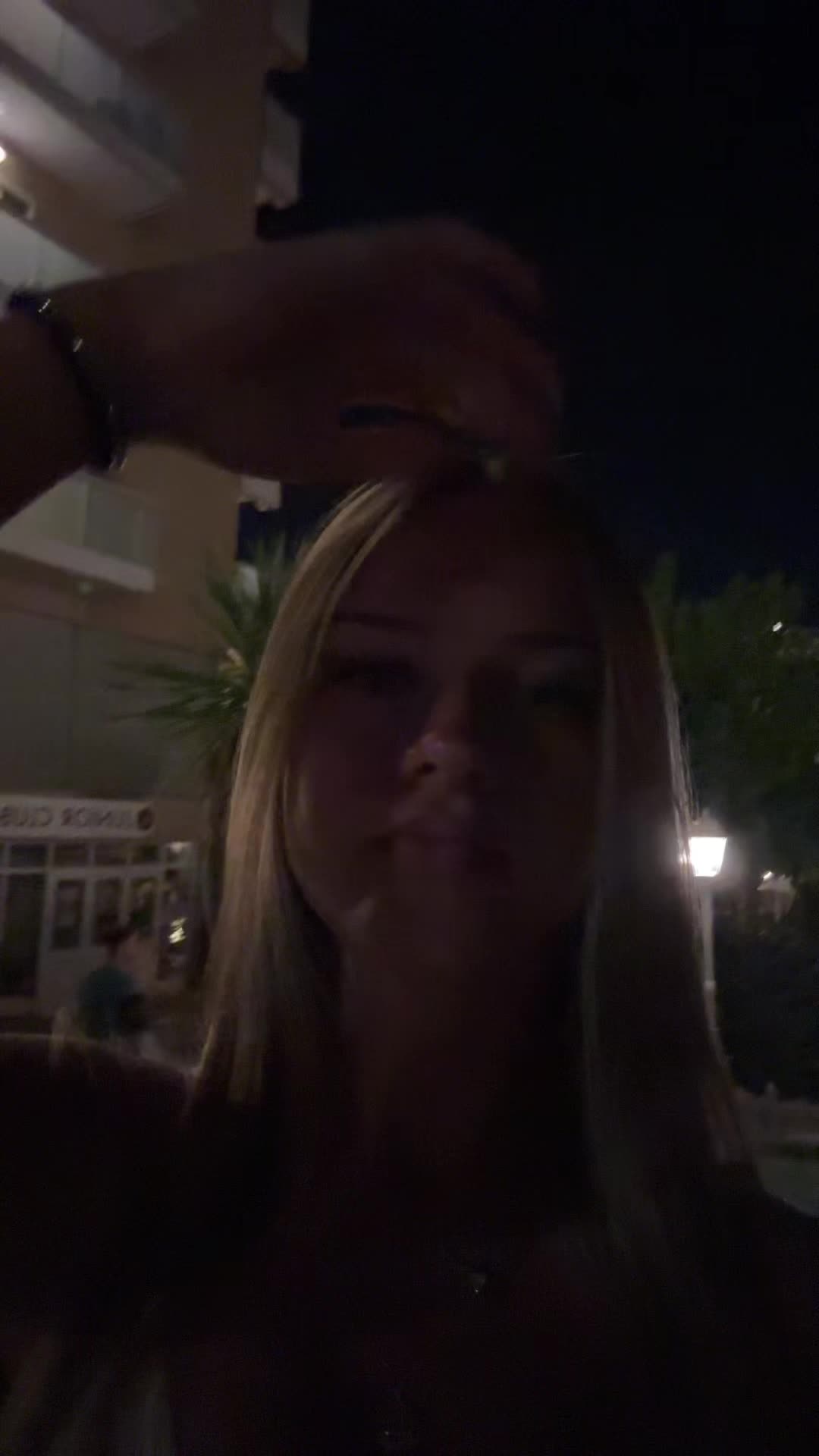 @diana