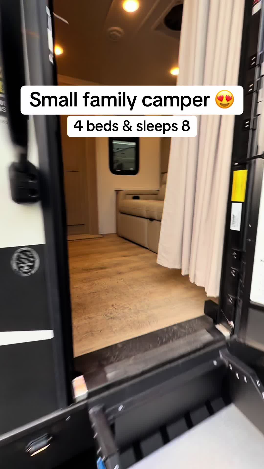 @Angel Sells RVs