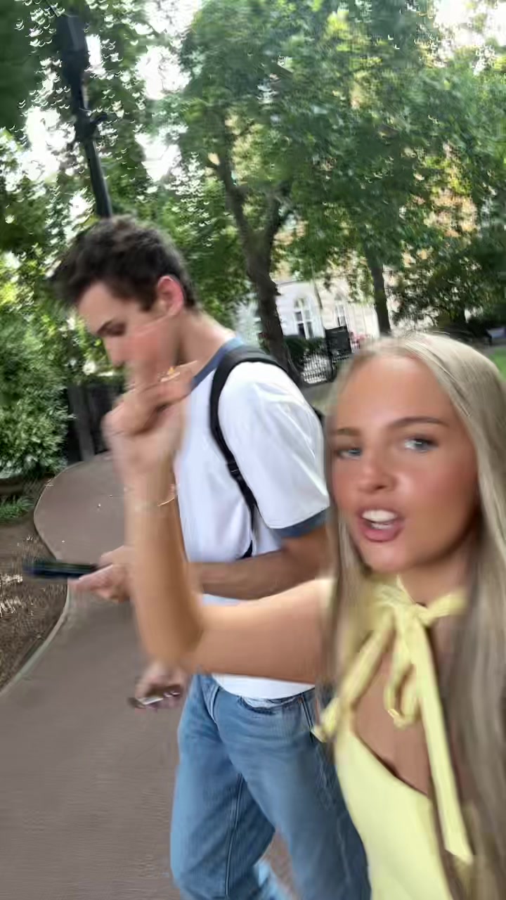 @Bay spam🦕