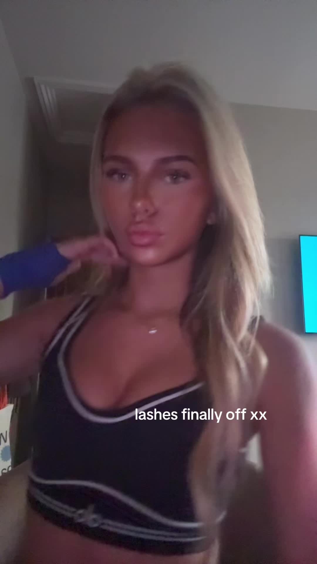 @Freya Mcdonald
