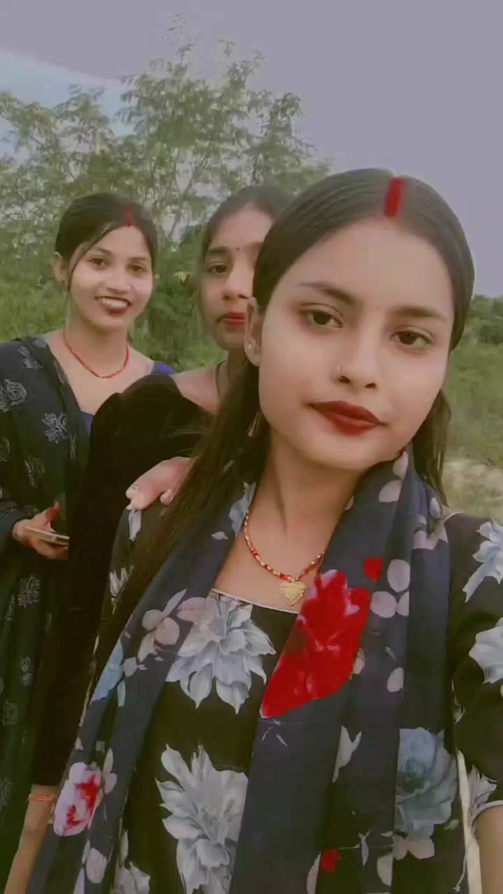 @❣️🫅Bharath 🤝 prativa👰❣️
