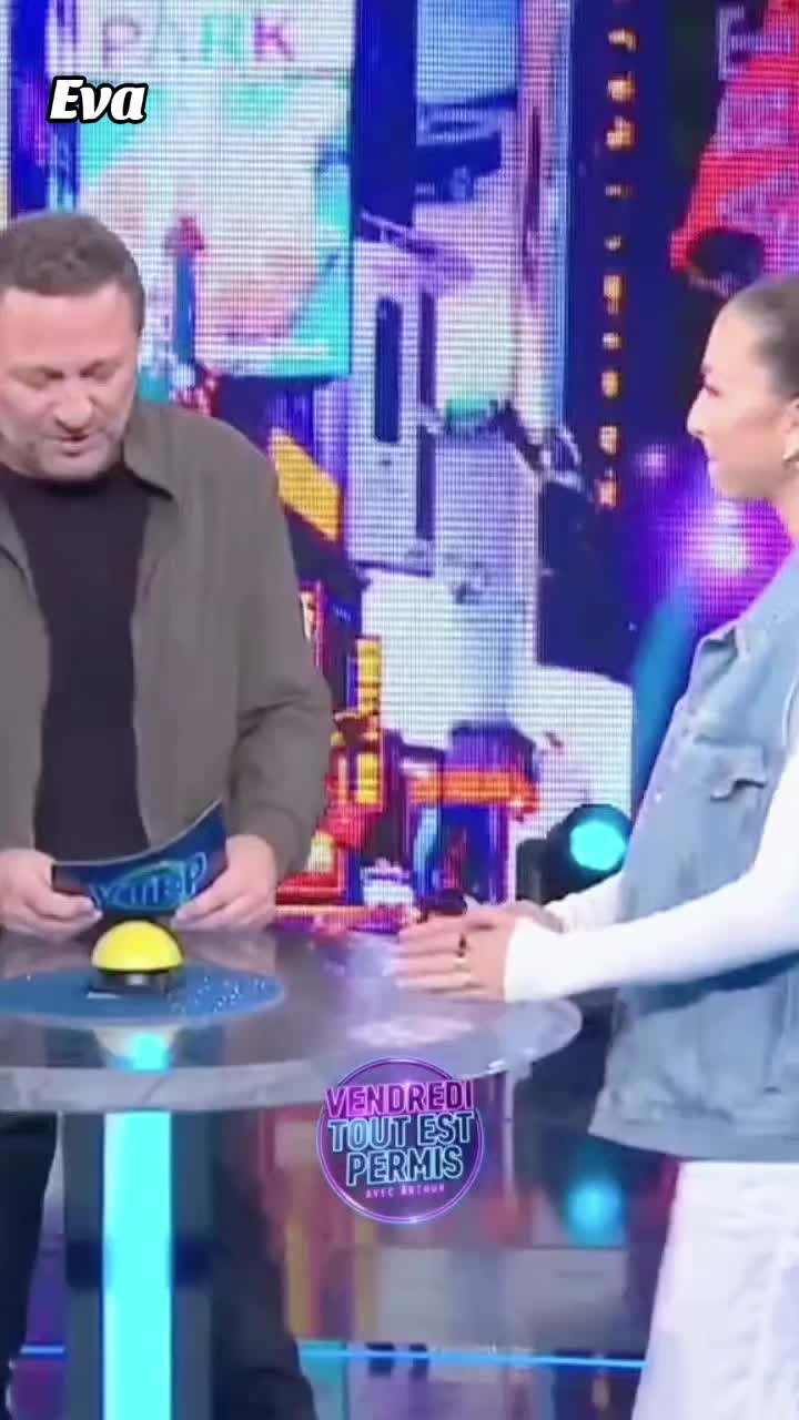 @Eva Queen Fan