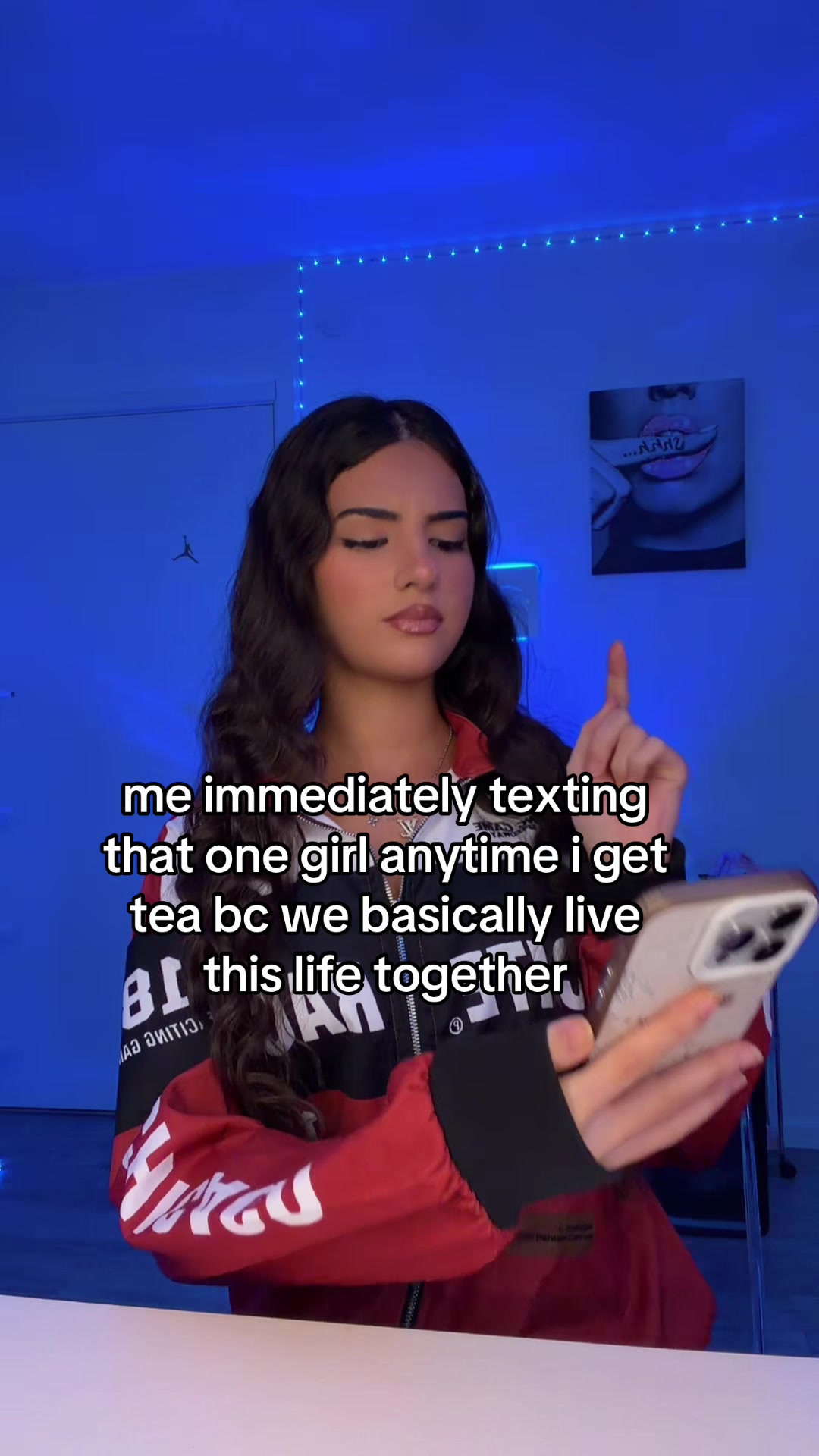 @👠