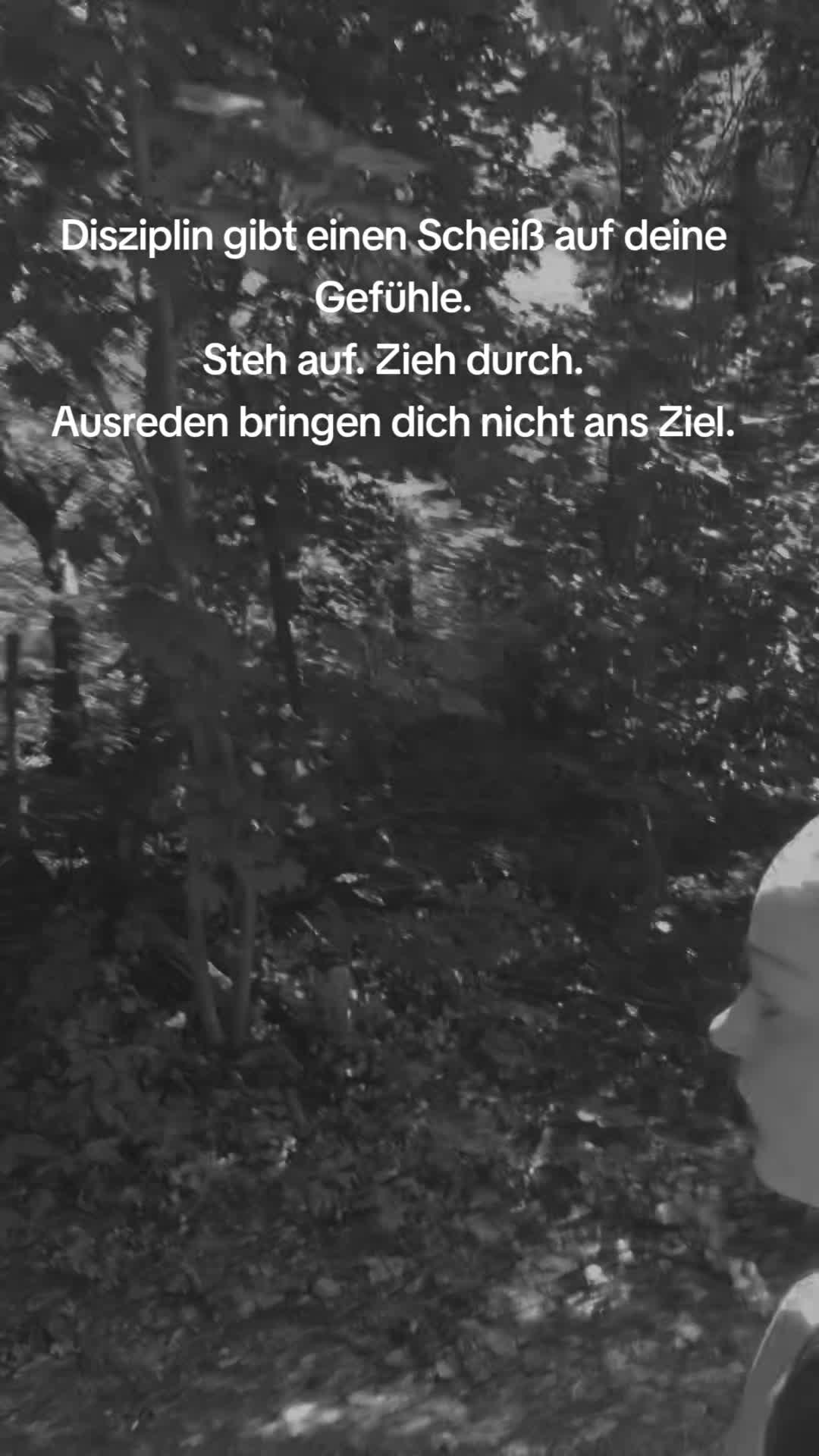 @&Lambda;NTJ&Xi; SCHL&Lambda;UCHI'S&bull;RUNN&Xi;R GIRL&bull;