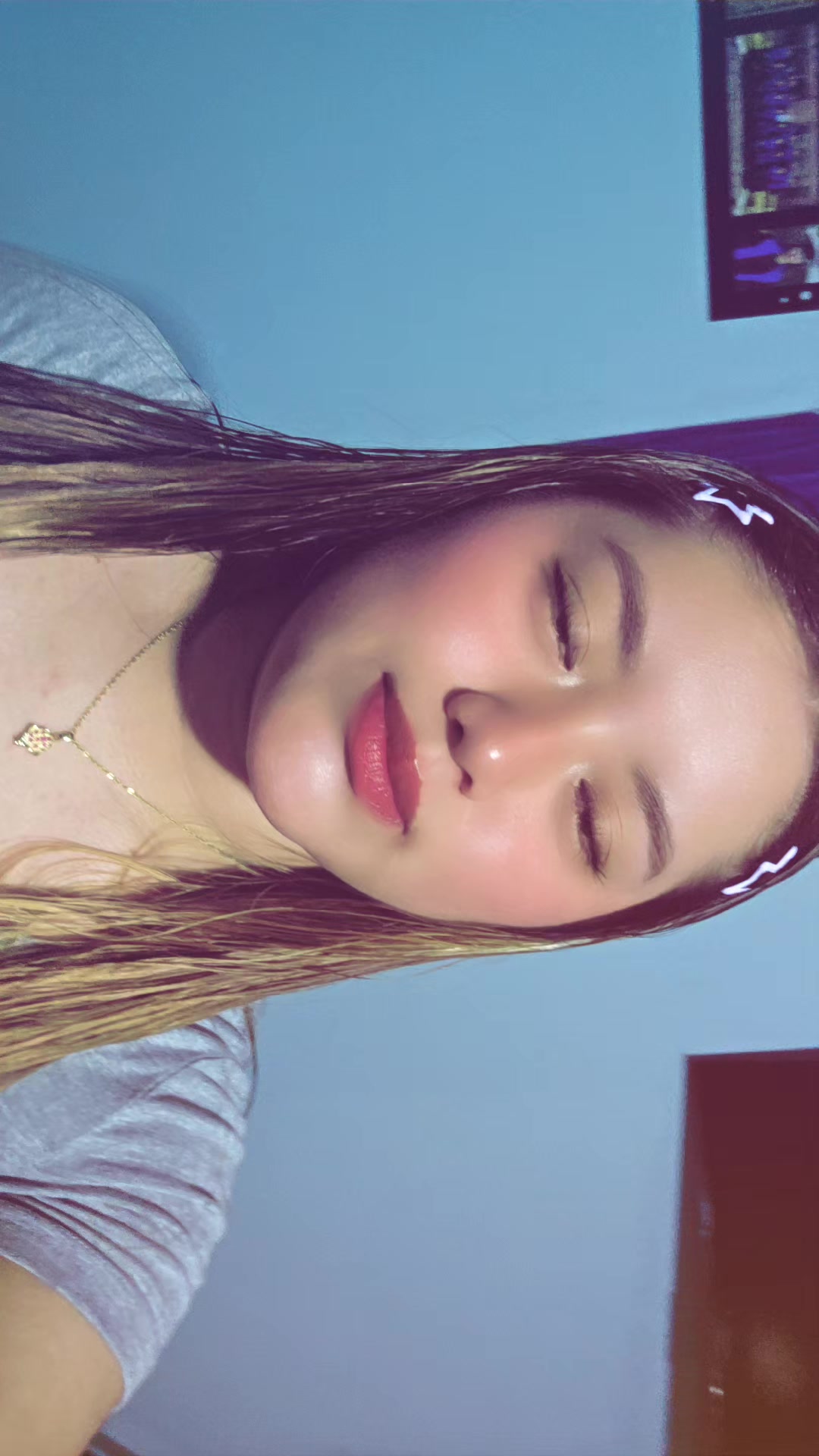 @️