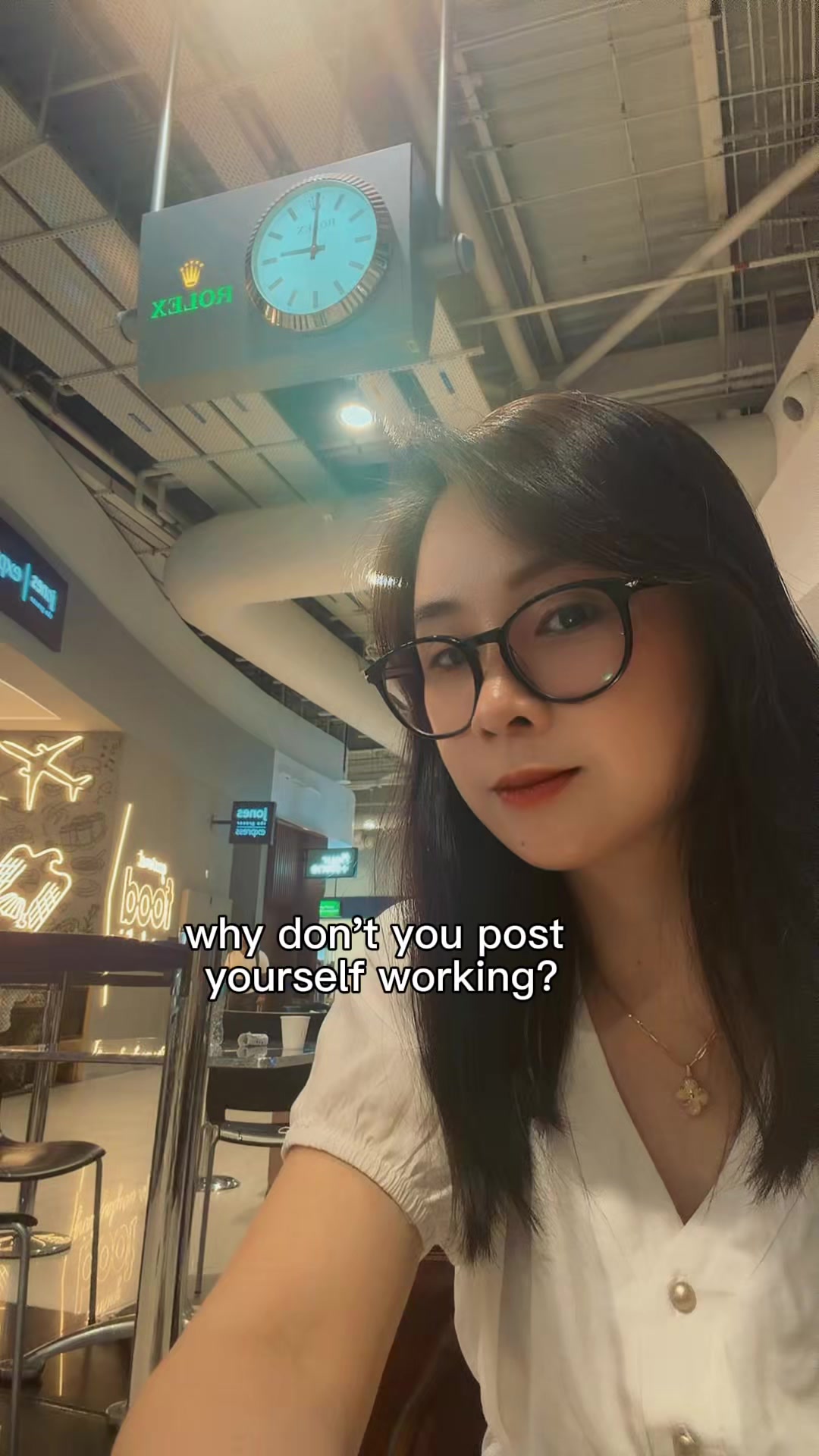 @Hey, It's Connie