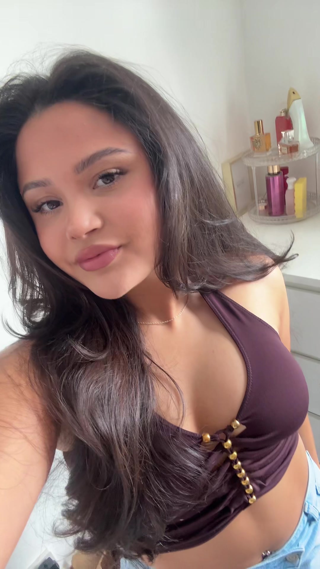 @tyrarosesheehan
