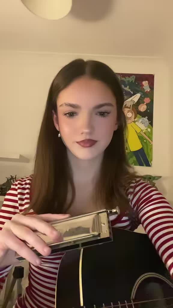 @Chlo🎸