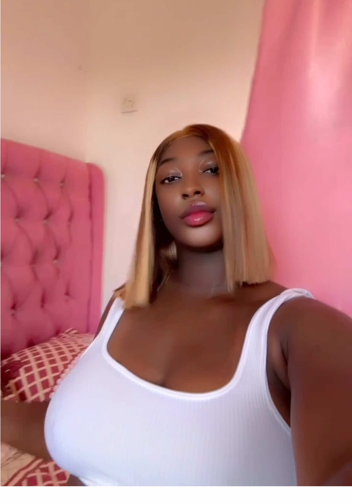 @Ms. lade🥂🫥
