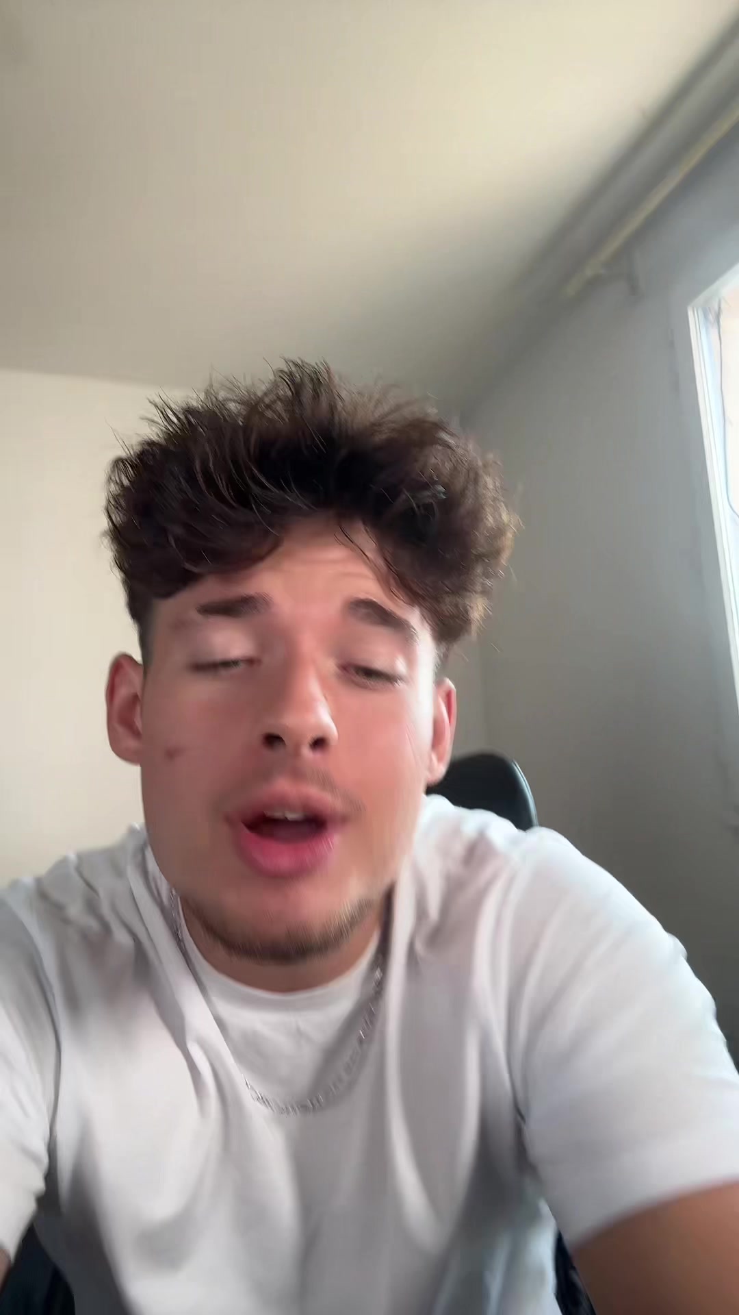 @Logou