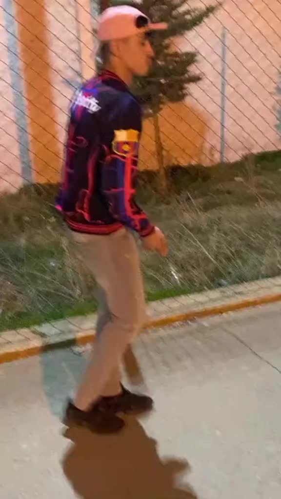 @𝑮𝒉𝒊𝒍𝒆𝒔