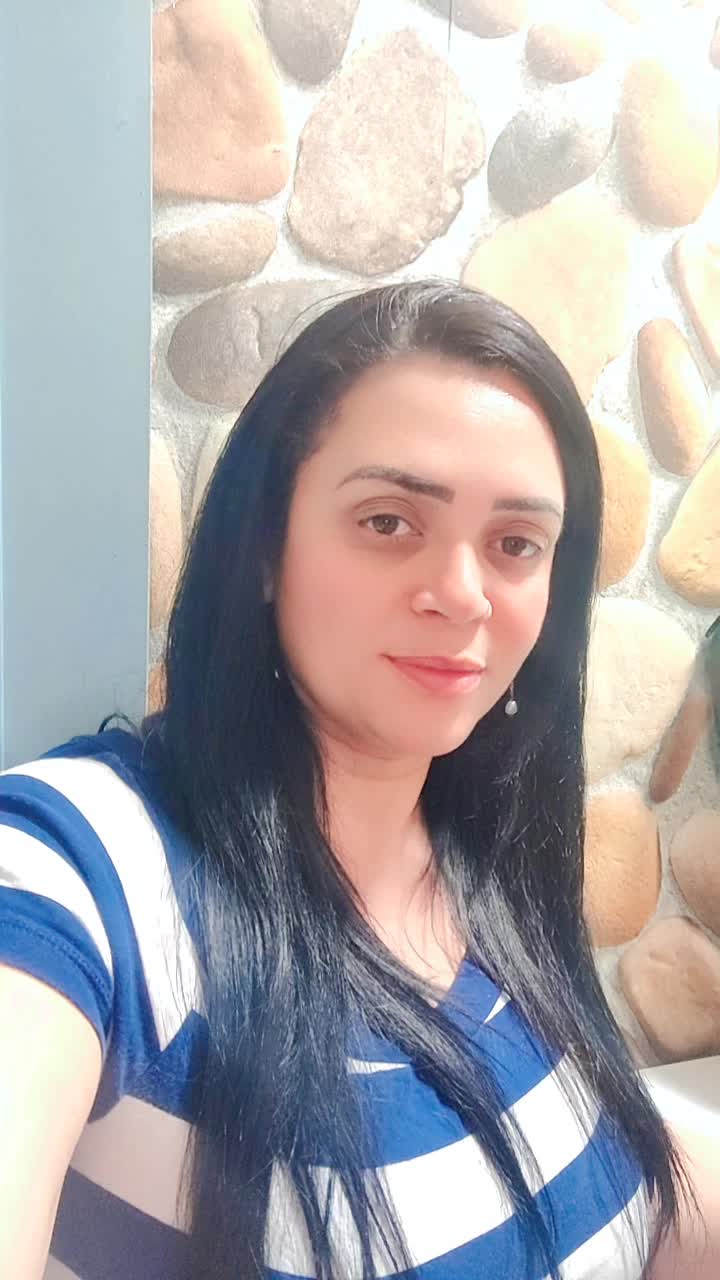 @Fabia Raquel