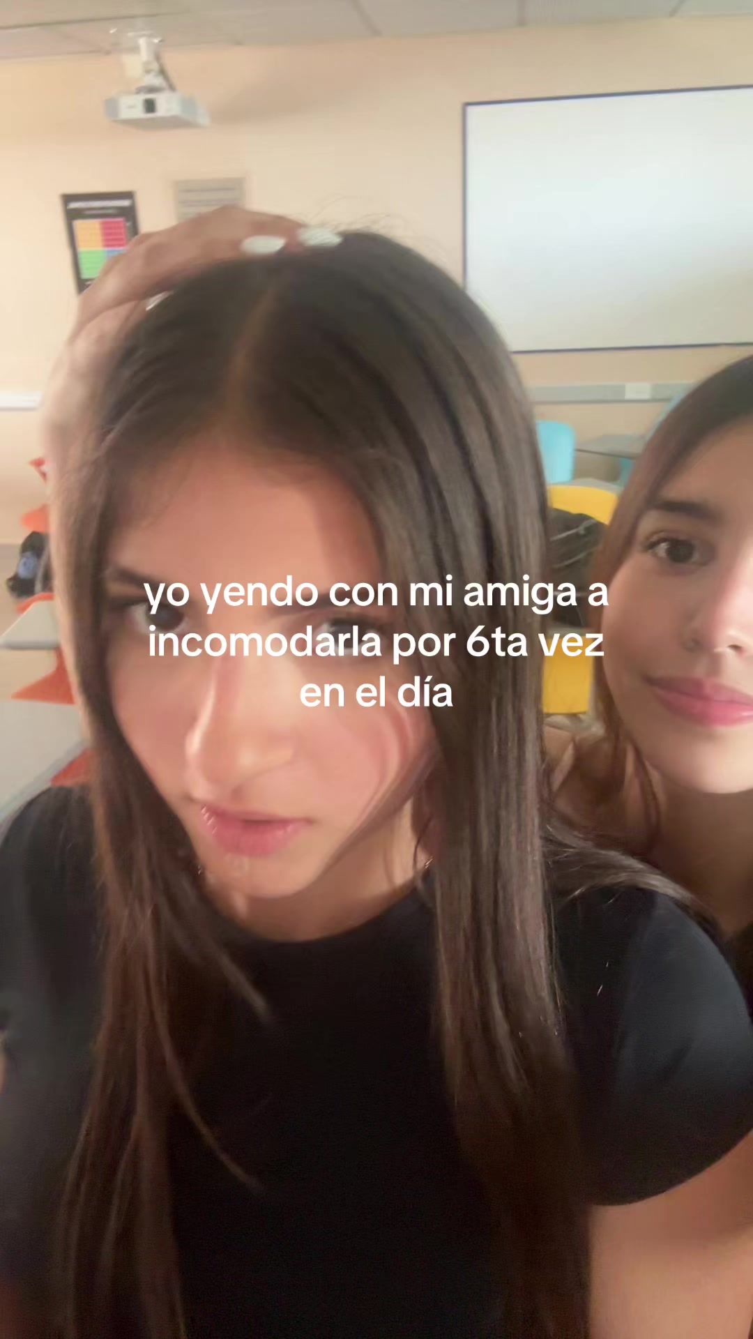 @Aitana