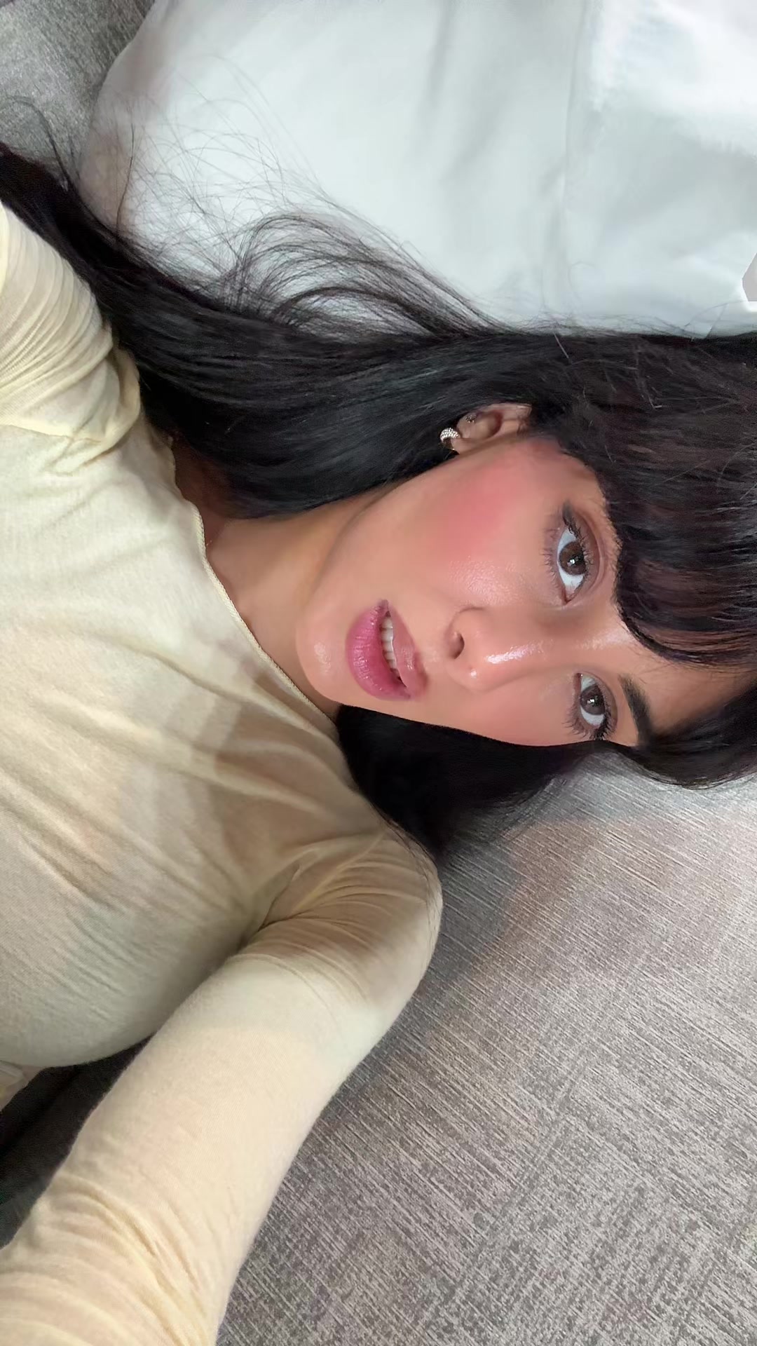 @Ana