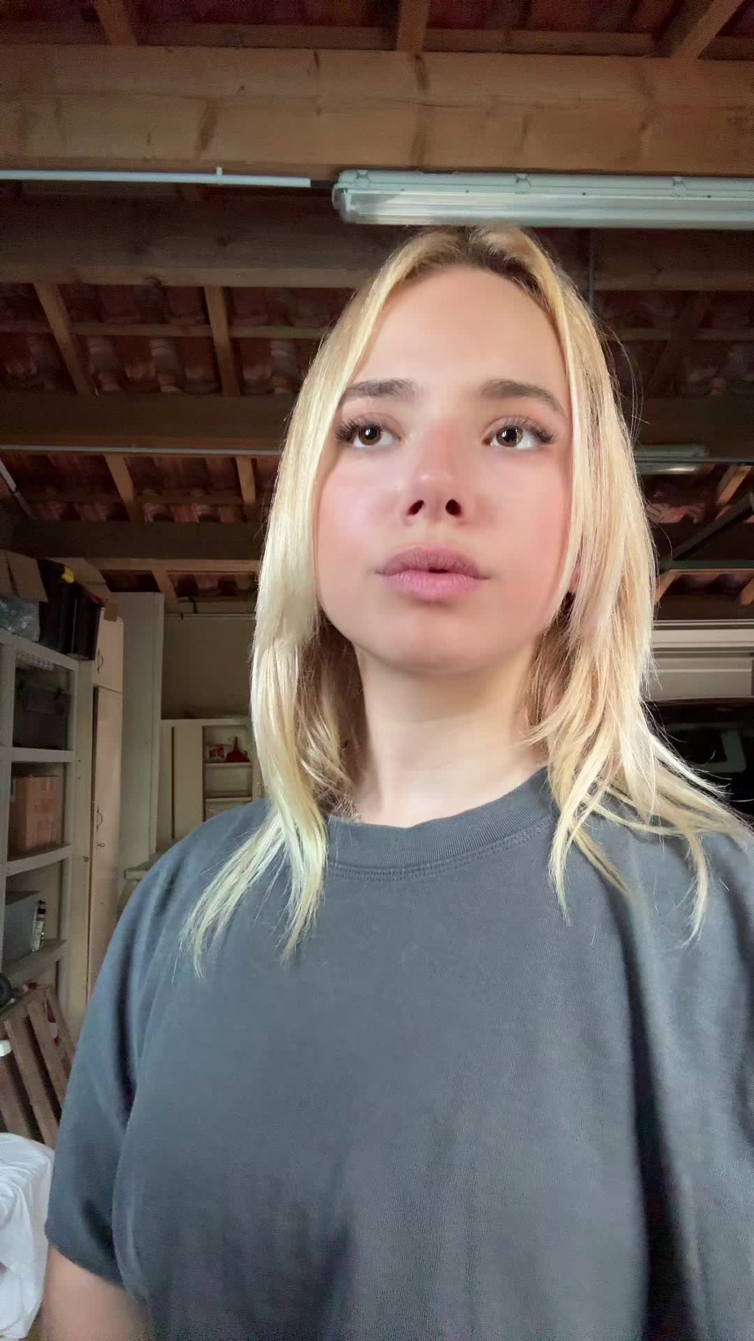 @Blondieee
