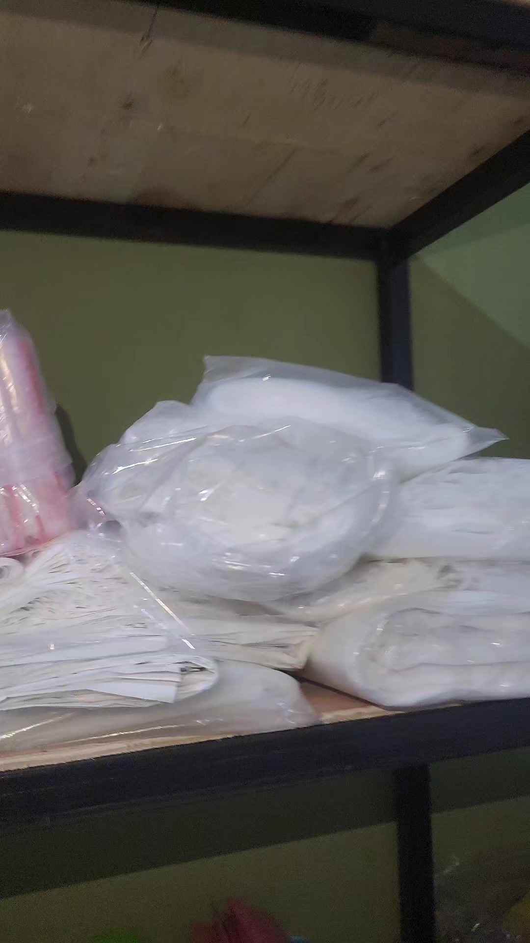 @Distributor Plastik