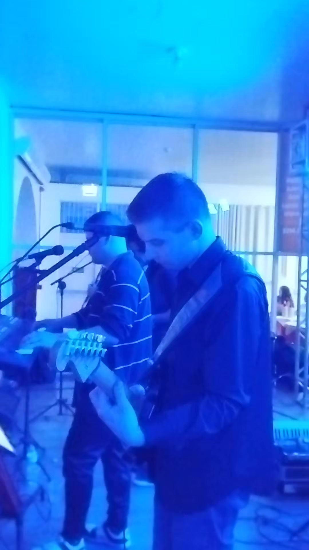 @Três Hermanos