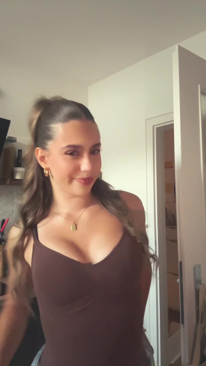 @leonaaisk