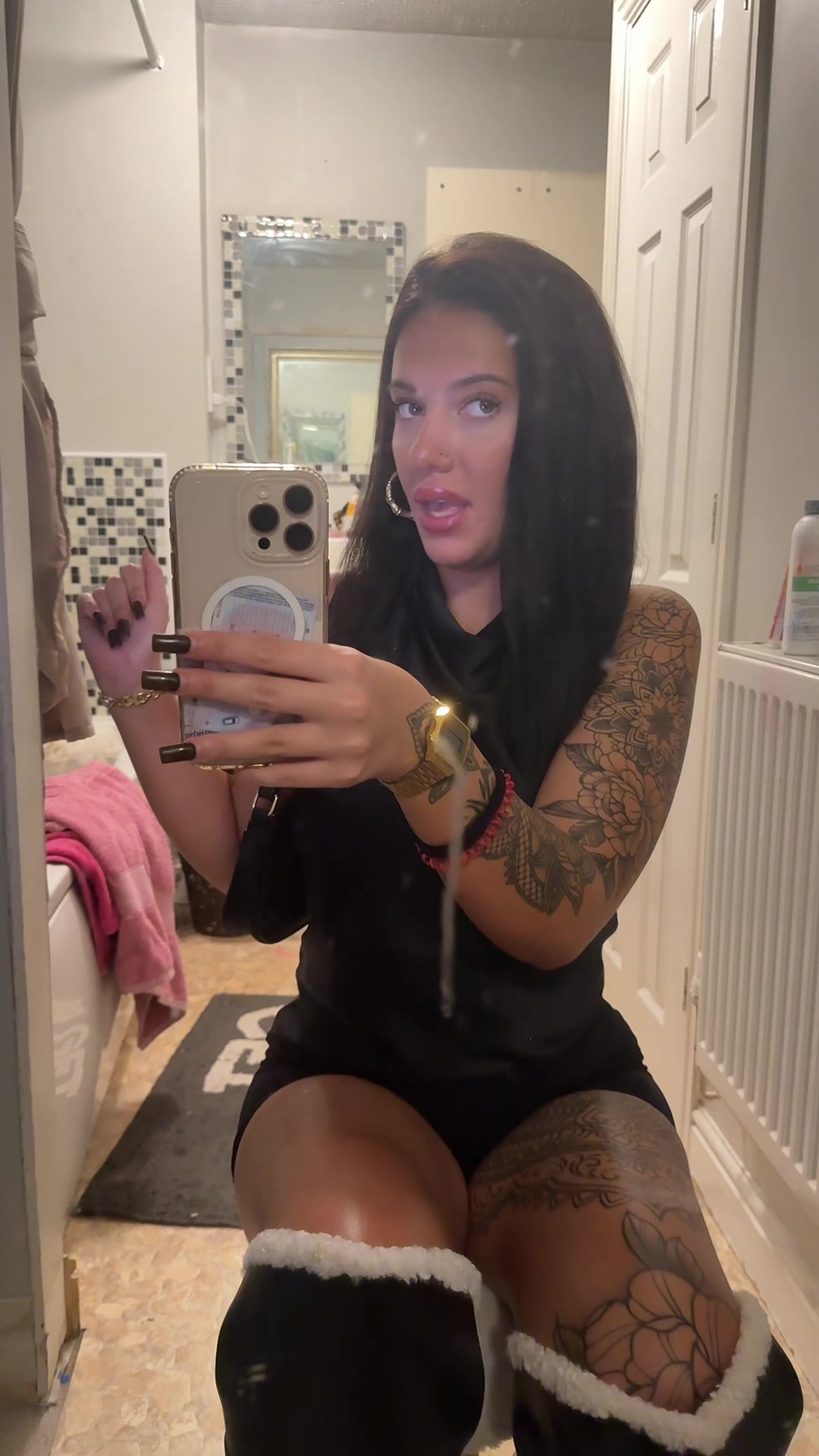@morganhollyy