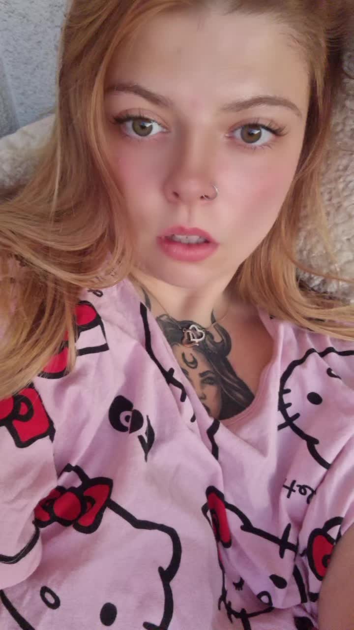 @Peach_Janina