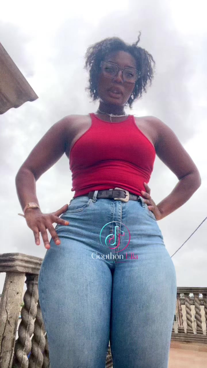 @Ella🦂❤️