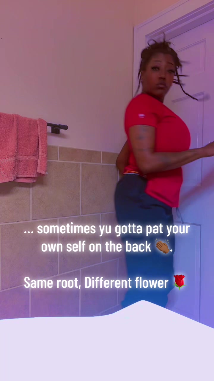 @JuniieBeii