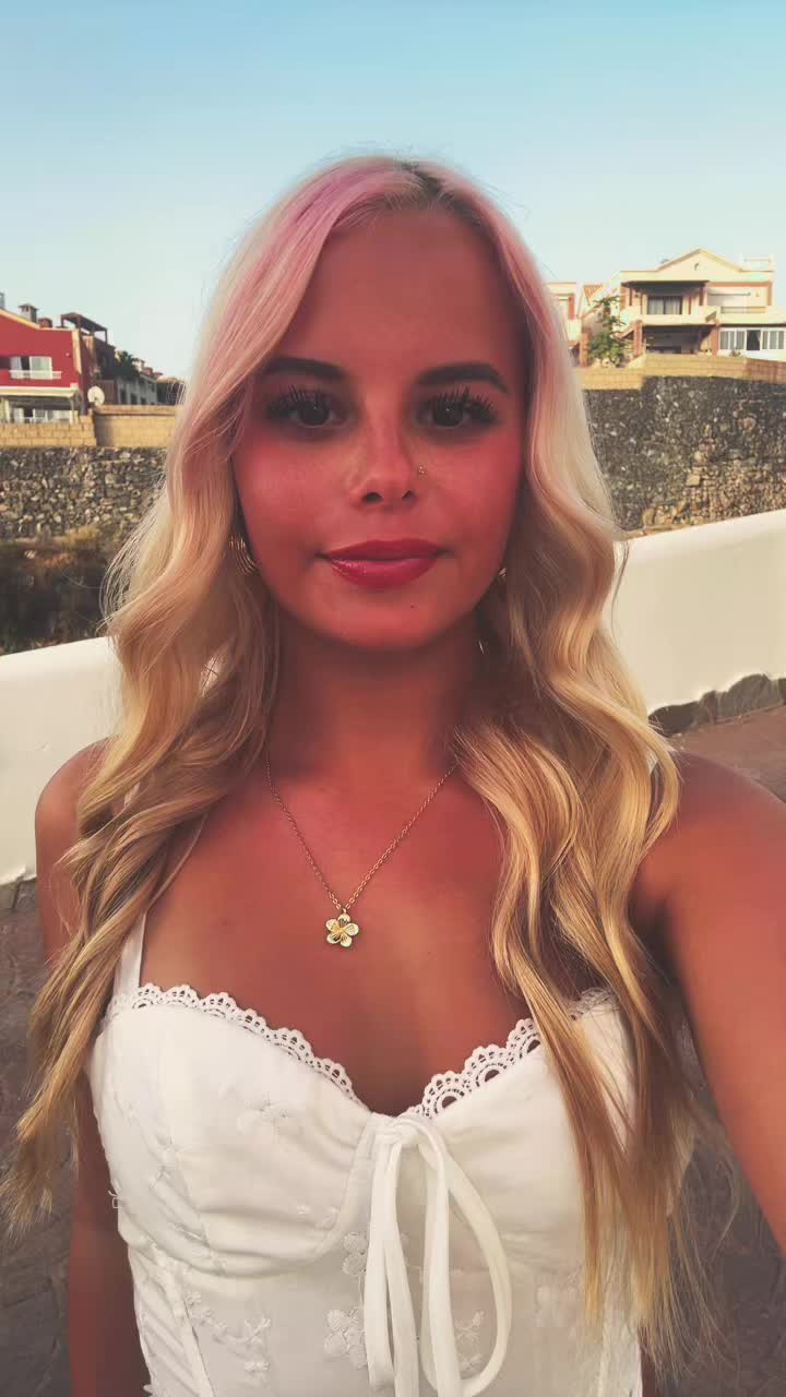 @adelaideelisha