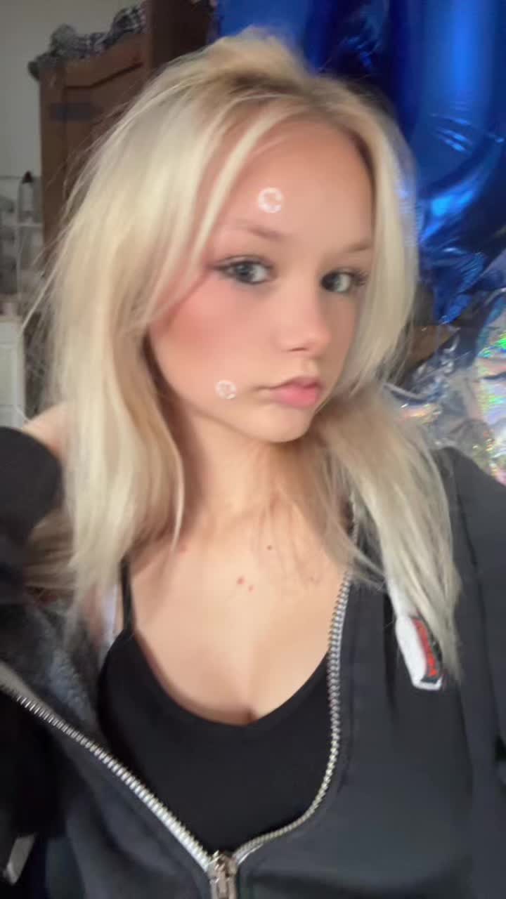@𝐥𝐞𝐱𝐢 🥀