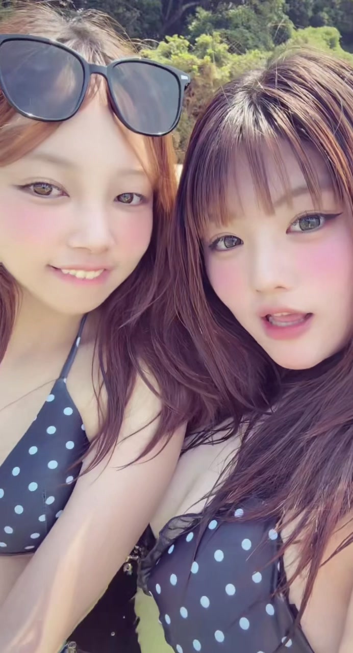 @うん
