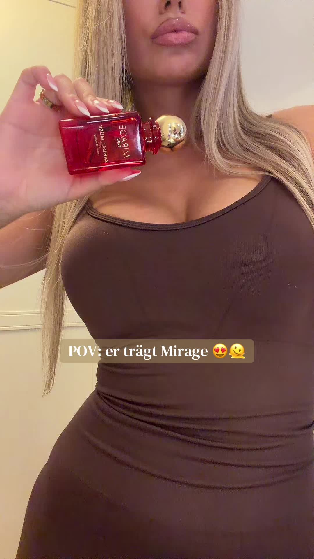 @isidora