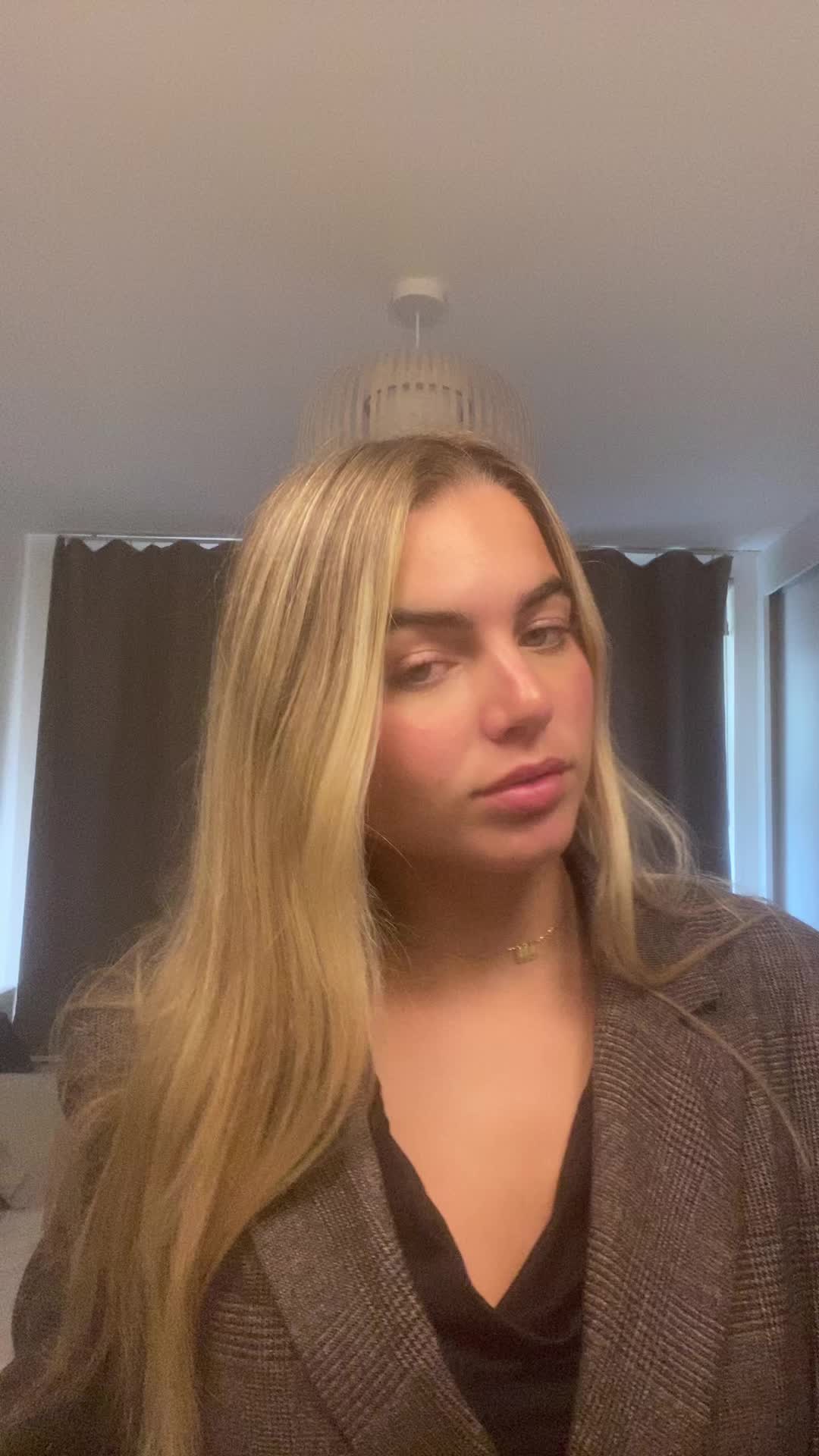 @Esti