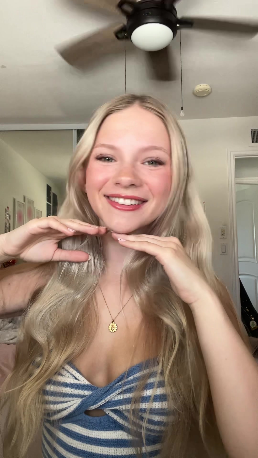 @julesss