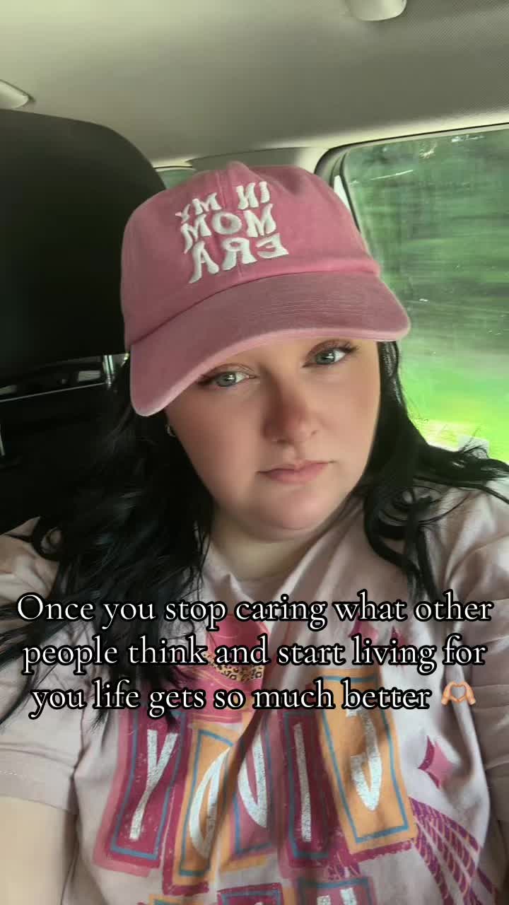 @Simplymeganrae