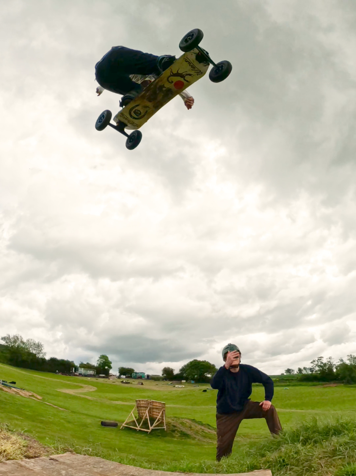@UKMountainboarding