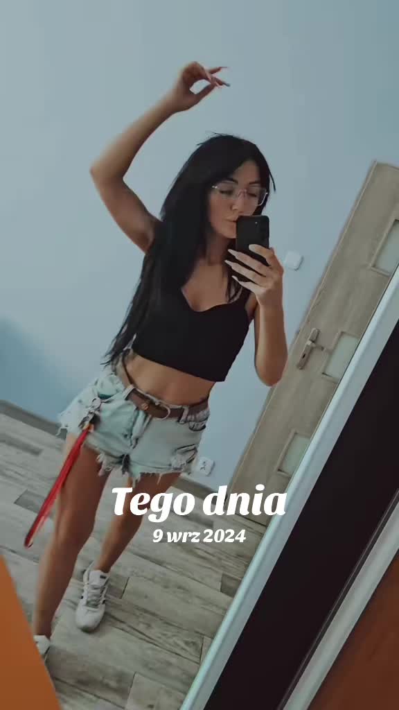 @Angela Na