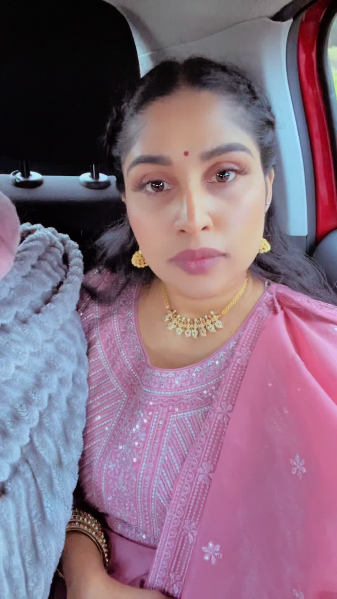 @Thadsa vasee🇱🇰🇩🇰