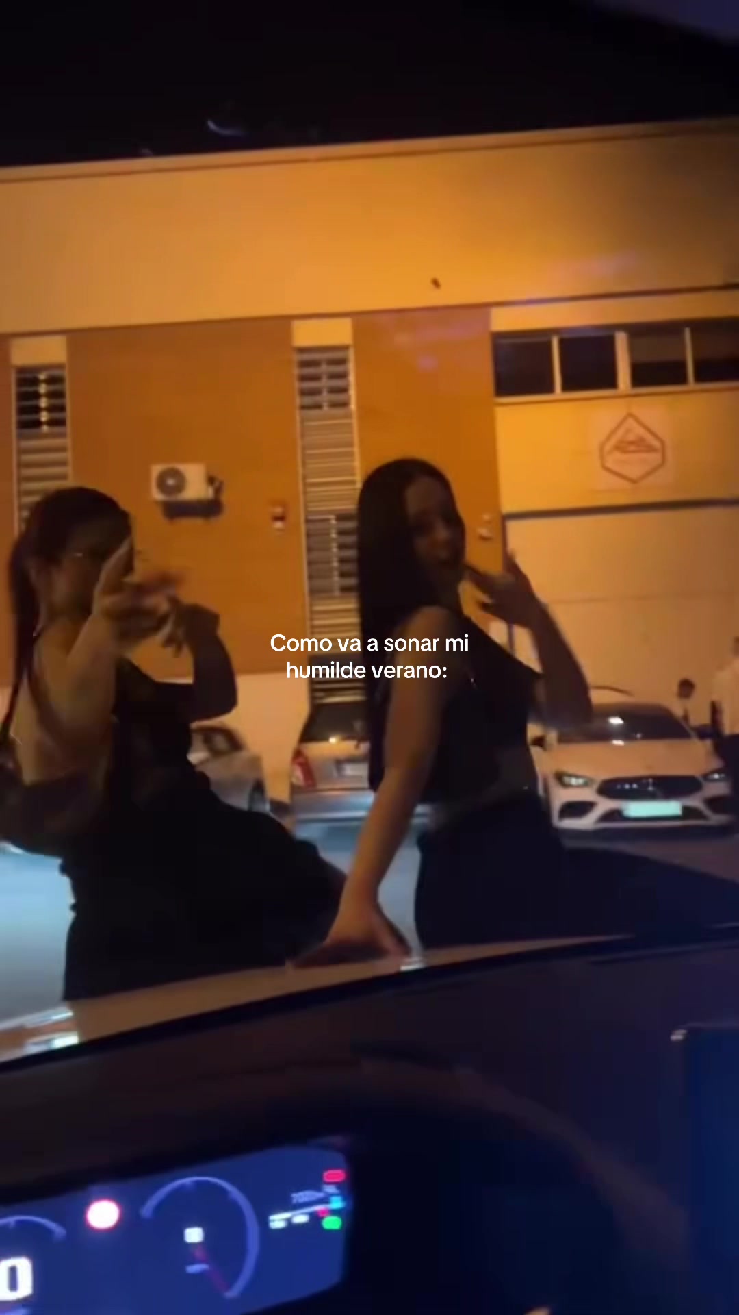 @Aida Vela