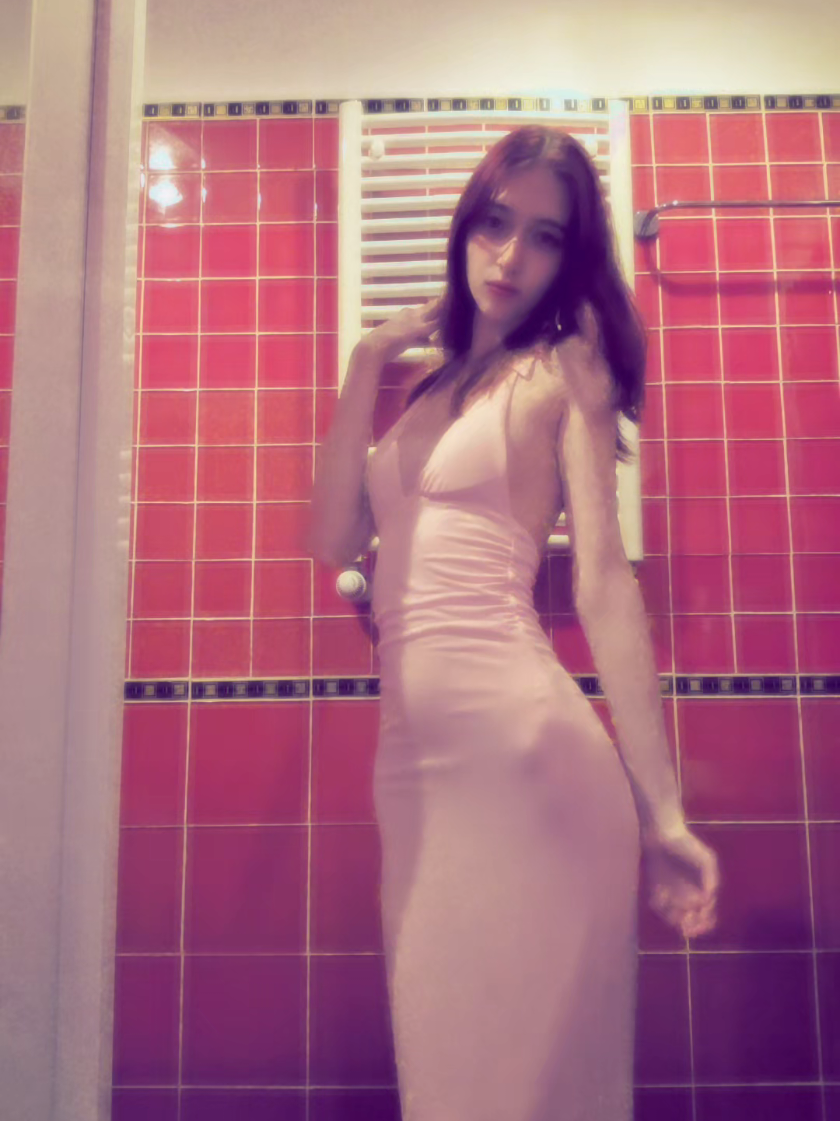 @𝓴𝓲𝓼𝓼 𝓶𝒆 ♰