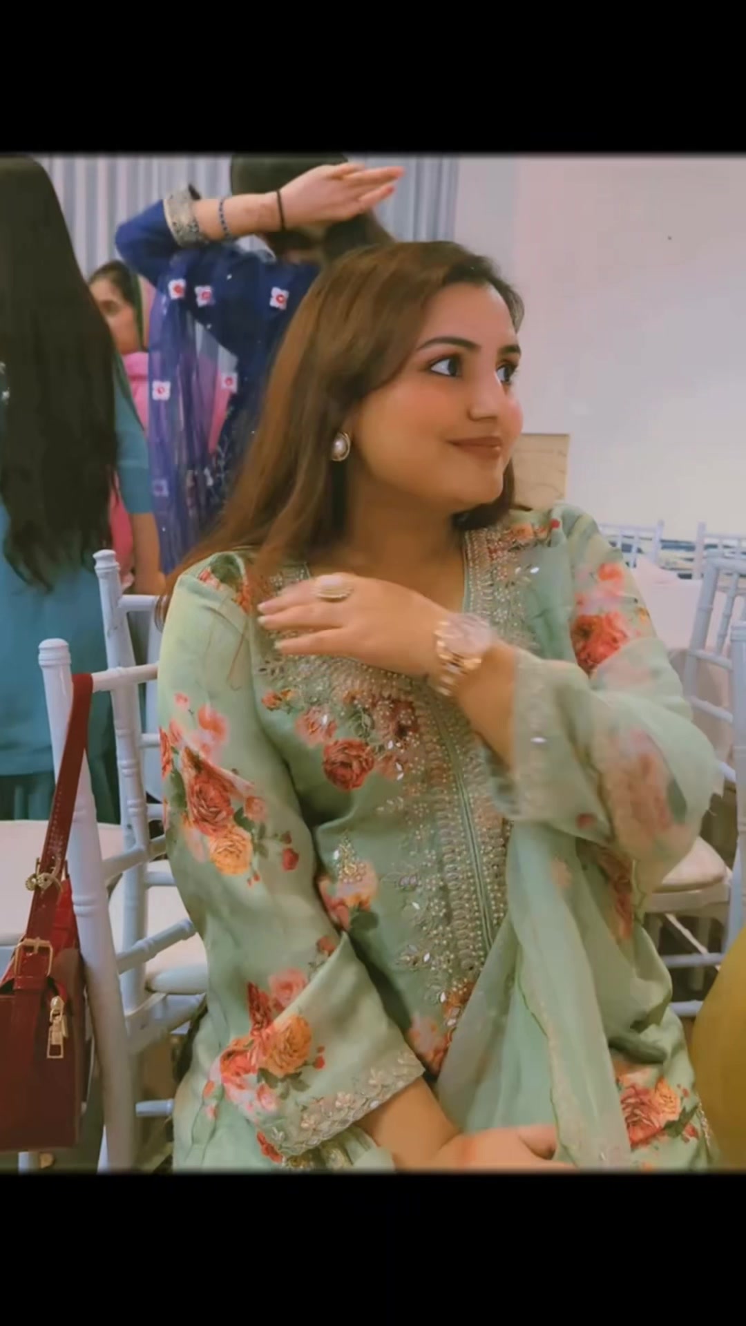 @Pramishaa💫💁&zwj;♀️