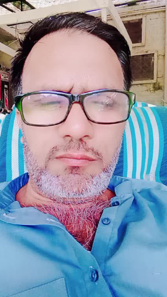 @🌜🇬🇧Ahmad🇵🇰 ⭐