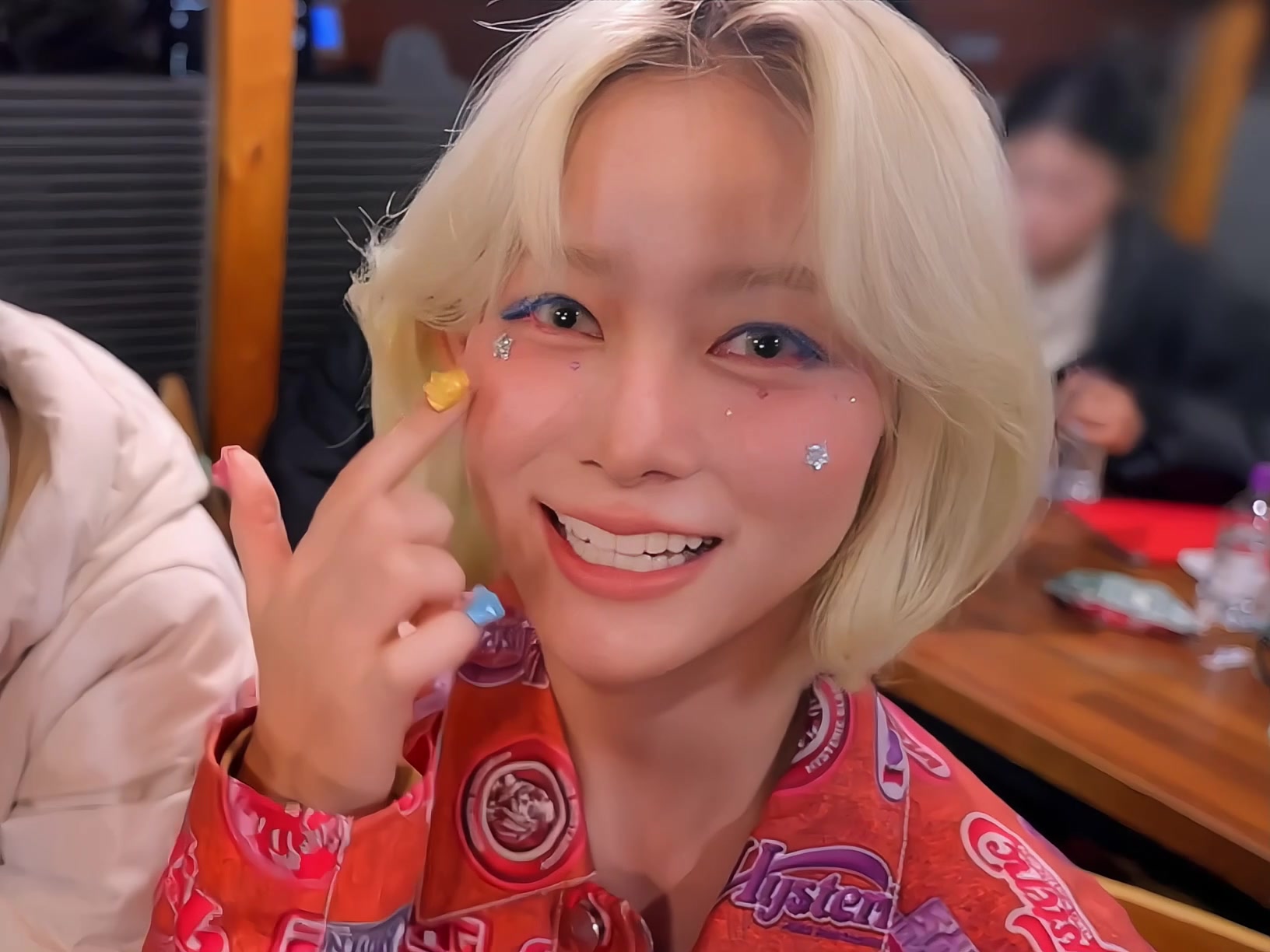 @⌗ ꒰ 𝖿 𝖺 𝗇 𝖼 𝖺 𝗆 𝗌 ꒱ ♥︎