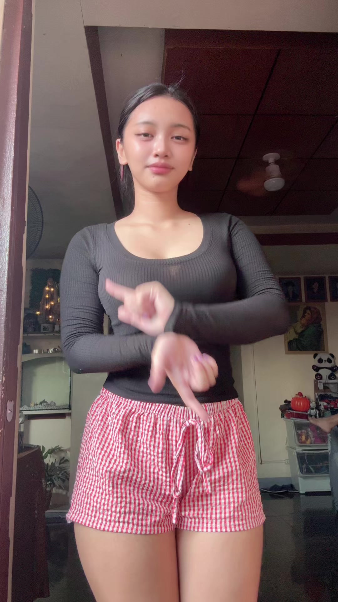 @Scarlet Bae