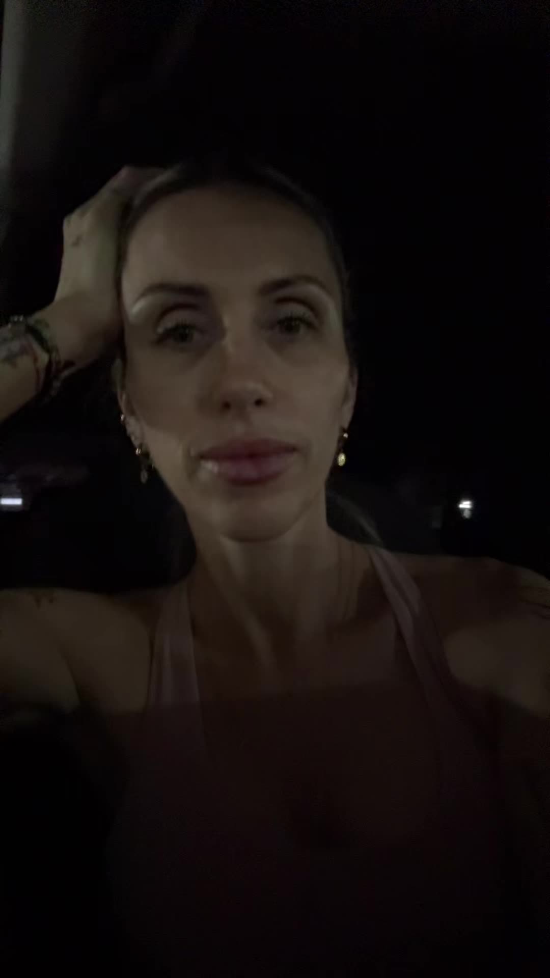 @Valentina