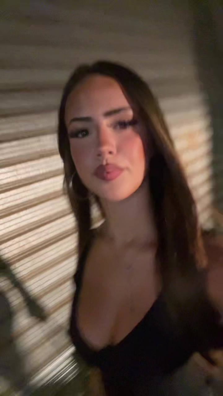 @ℳ𝒶𝓇𝓉𝒾𝓃𝒶 𝒜𝓈𝑒𝓃𝓈𝒾