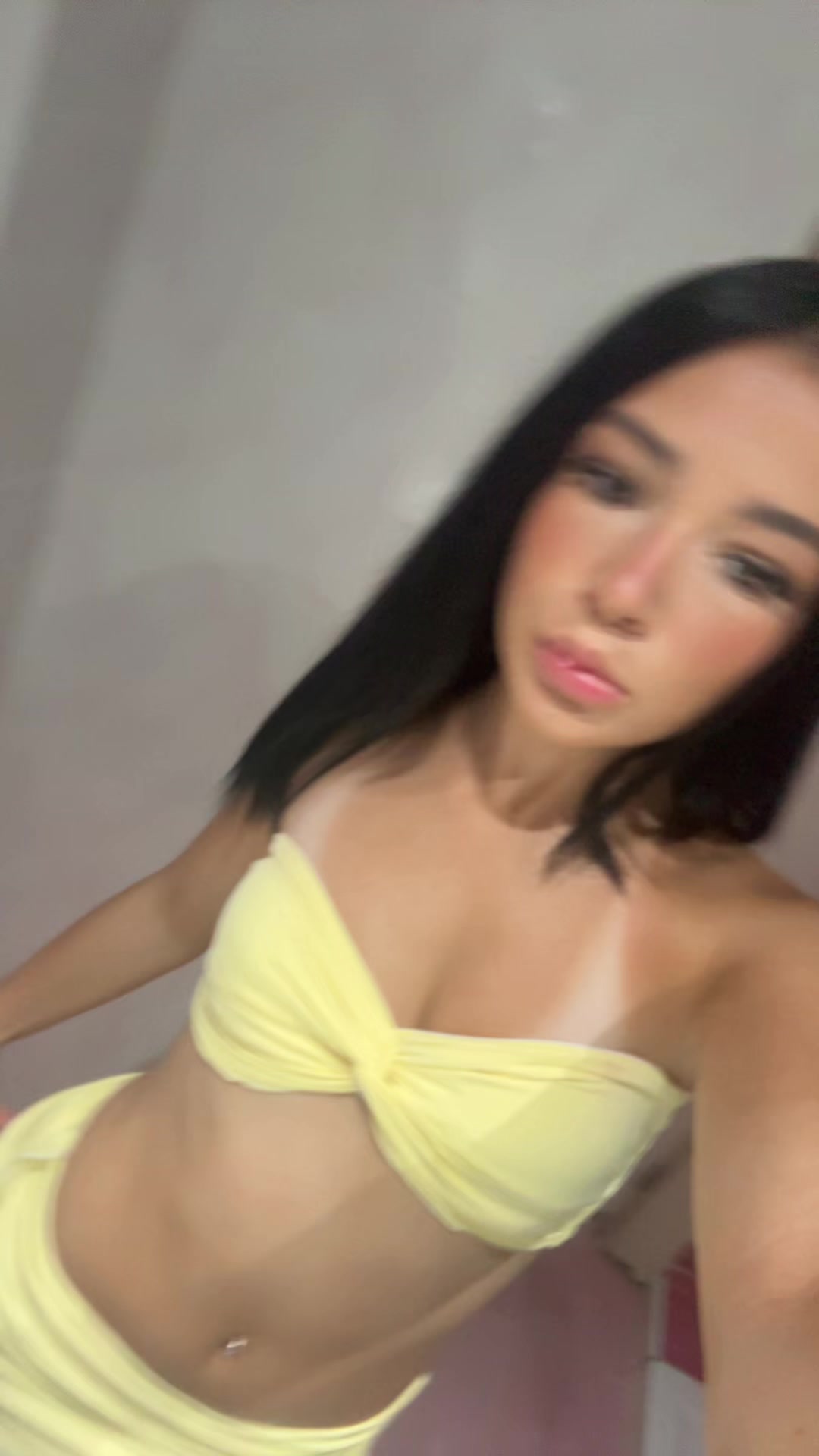 @Miley๐