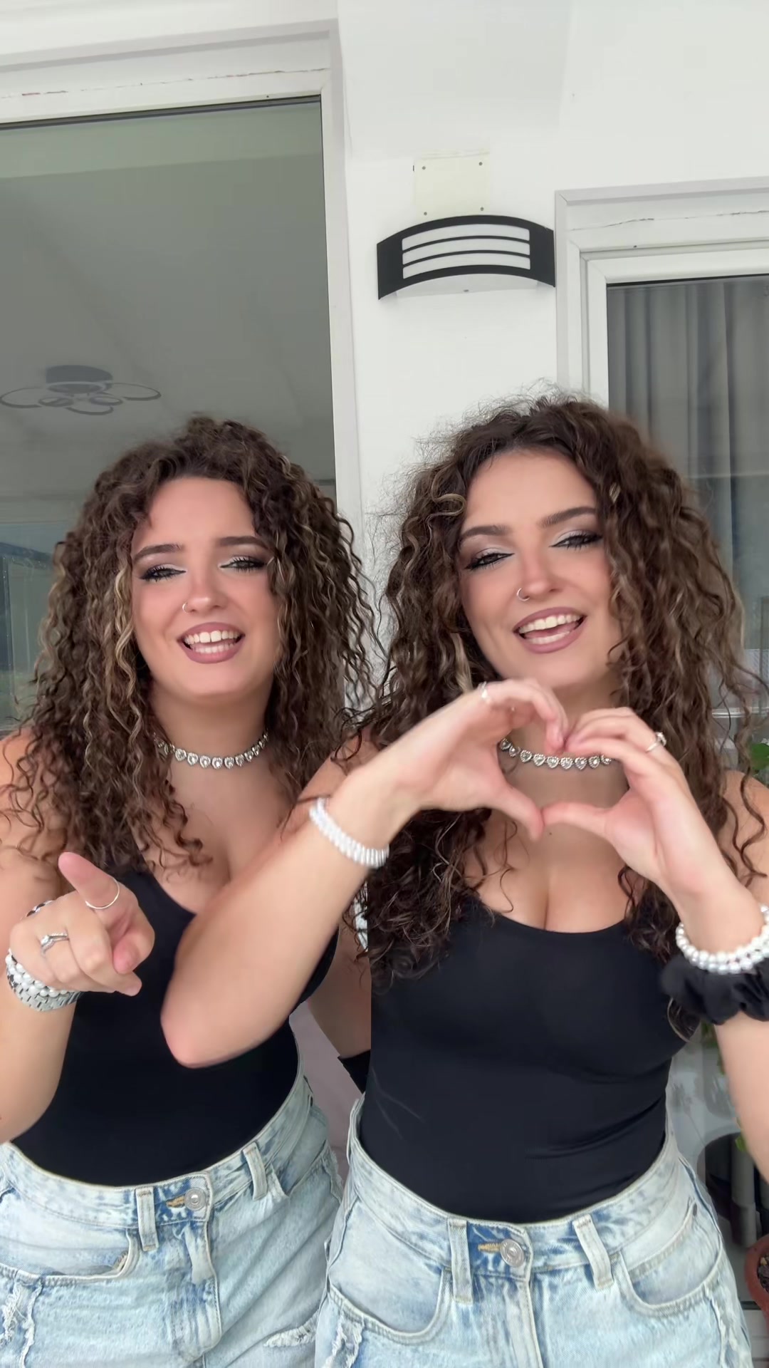 @🖤Ioana&Maria🖤