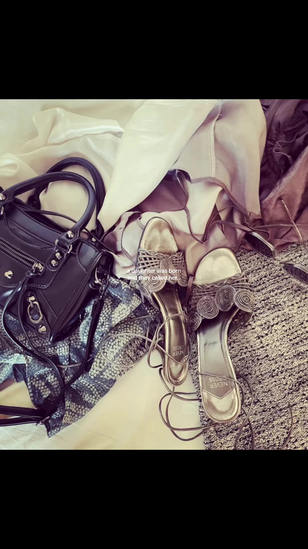 @𝓐 🤍