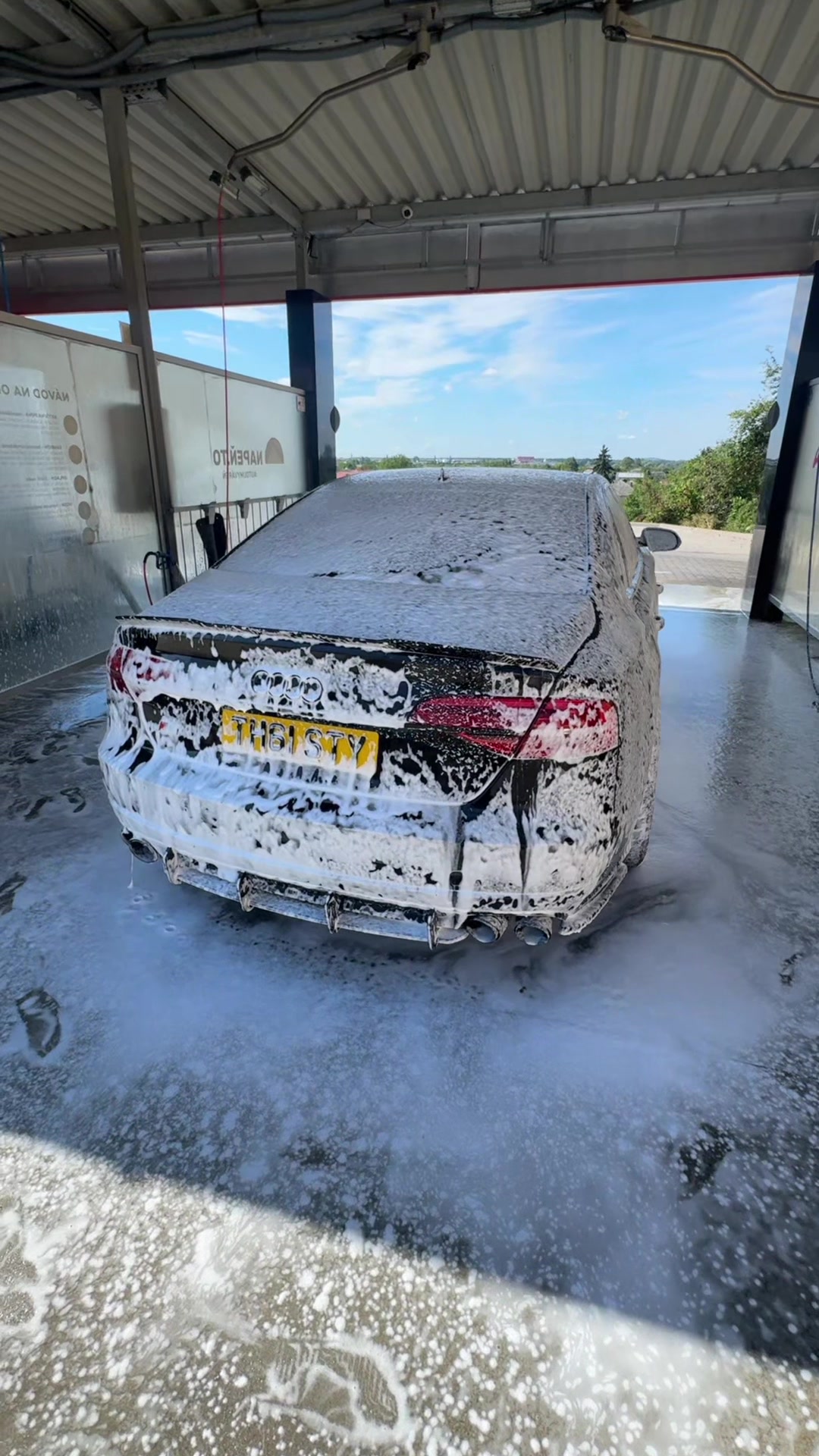 @Erik S8 AUDI
