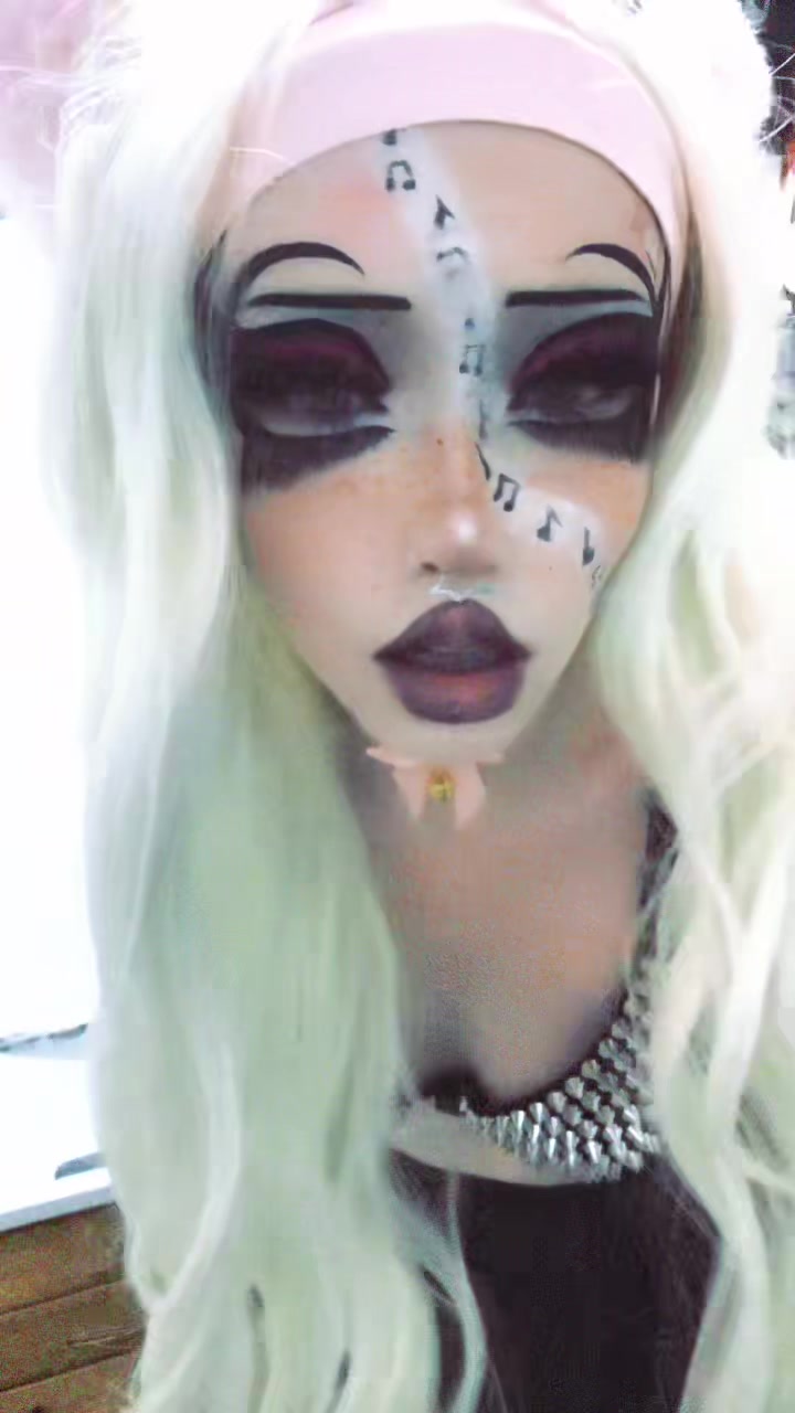 @•C♡